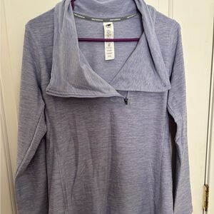 New Balance Heathered Gray Performance Tee women’s medium
